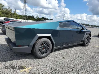 2024 Tesla Cybertruck z VIN 7G2CEHED6RA008055, wystawiony jako Copart lot #73744744 z przebiegiem 823 mil mil oraz Szkody całkowita. Historia ofert i sprzedaży dostępna na DreamBid. Obrazek 3.