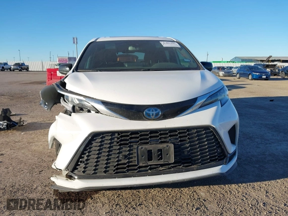 2021 Toyota Sienna XSE with VIN 5TDXRKEC2MS051179, listed as a IAAI auction lot 41067155 with 101,179 mi miles and . Bid and sale history available at DreamBid. Image 13.