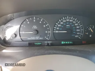 2000 Chrysler Town & Country LXi with VIN 1C4GP54L7YB519803, listed as a Copart auction lot 41532045 with 74,284 mi miles and Clean Title. Bid and sale history available at carsss.com. Image 9.
