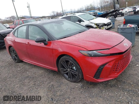 2025 Toyota Camry LE with VIN 4T1DAACK6SU052760, listed as a IAAI auction lot 41923980 with 5,586 mi miles and . Bid and sale history available at DreamBid. Image 1.