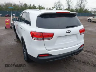 2017 Kia Sorento EX V6 with VIN 5XYPH4A57HG203255, listed as a IAAI auction lot 41178904 with 122,091 mi miles. Bid and sale history available at carsss.com. Image 3.