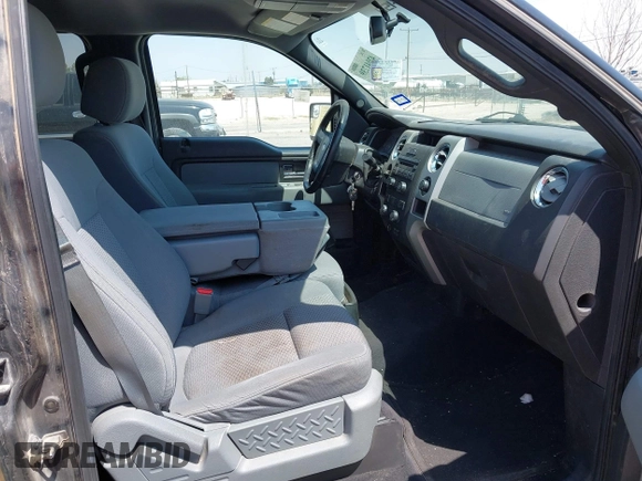 2012 Ford F-150 XL with VIN 1FTEW1CM5CFA12400, listed as a IAAI auction lot 42041739 with 175,047 mi miles. Bid and sale history available at carsss.com. Image 5.