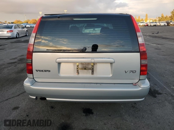 2000 Volvo V70 with VIN YV1LW61JXY2644752, listed as a Copart auction lot 80972004 with 115,495 mi miles and Clean Title. Bid and sale history available at carsss.com. Image 6.