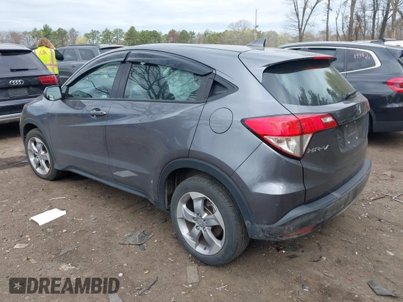 2022 Honda HR-V LX with VIN 3CZRU6H36NM725968, listed as a IAAI auction lot 42055401 with 58,525 mi miles. Bid and sale history available at carsss.com. Image 3.