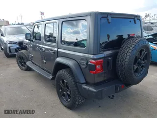 2020 Jeep Wrangler Unlimited Sport Altitude with VIN 1C4HJXDN4LW345855, listed as a IAAI auction lot 41550171 with 27,995 mi miles. Bid and sale history available at carsss.com. Image 3.