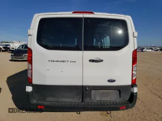 2020 Ford Transit Cargo z VIN 1FTBR1Y84LKB13862, wystawiony jako Copart lot #76937393 z przebiegiem 95 412 mil mil oraz Czysty tytuł • Clean title. Historia ofert i sprzedaży dostępna na DreamBid. Obrazek 6.