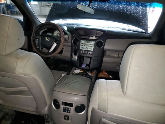 2011 Honda Pilot LX with VIN 5FNYF4H29BB501102, listed as a Copart auction lot 47206265 with Not Provided miles and Clean Title. Bid and sale history available at DreamBid. Image 8.
