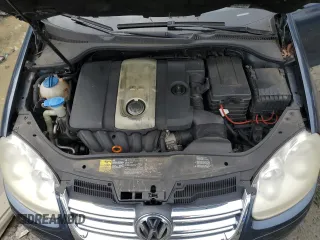 2005 Volkswagen Jetta 2.5L with VIN 3VWRG71K45M628981, listed as a Copart auction lot 58531595 with 128,217 mi miles and Salvage title. Bid and sale history available at DreamBid. Image 11.