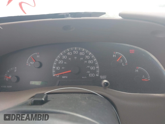 2000 Ford F-150 XL with VIN 1FTZX1720YNA37158, listed as a IAAI auction lot 42341862 with 278,180 mi miles and . Bid and sale history available at DreamBid. Image 7.