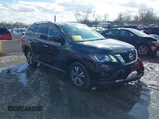 2018 Nissan Pathfinder SL with VIN 5N1DR2MN4JC635002, listed as a IAAI auction lot 41883880 with 97,723 mi miles. Bid and sale history available at carsss.com. Image 1.