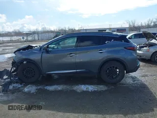 2023 Nissan Murano SV z VIN 5N1AZ2BS8PC134568, wystawiony jako IAAI lot #41950221 z przebiegiem 27 252 mil mil oraz . Historia ofert i sprzedaży dostępna na DreamBid. Obrazek 15.