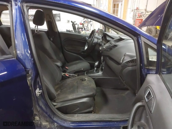 2016 Ford Fiesta SE with VIN 3FADP4BJ0GM112689, listed as a IAAI auction lot 41231939 with 151,844 mi miles. Bid and sale history available at carsss.com. Image 5.