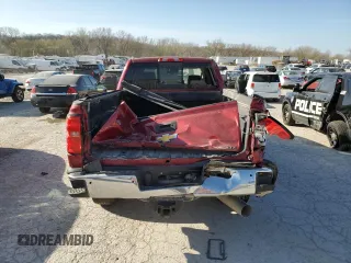 2019 Chevrolet Silverado 3500HD LTZ z VIN 1GC4KXEY4KF195894, wystawiony jako Copart lot #50650835 z przebiegiem 98 476 mil mil oraz Szkoda całkowita • Salvage title. Historia ofert i sprzedaży dostępna na DreamBid. Obrazek 6.