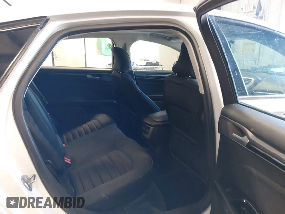 2016 Ford Fusion SE with VIN 3FA6P0HD0GR216525, listed as a IAAI auction lot 41977795 with 154,664 mi miles. Bid and sale history available at carsss.com. Image 8.