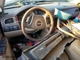 2010 GMC Sierra 1500 SLT with VIN 3GTRKWE35AG239788, listed as a Copart auction lot 84886094 with 206,936 mi miles and Salvage Title. Bid and sale history available at carsss.com. Image 8.