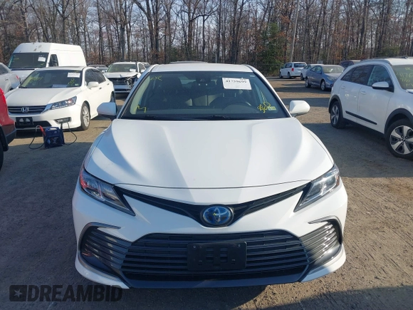 2022 Toyota Camry Hybrid LE with VIN 4T1C31AK8NU589613, listed as a IAAI auction lot 41759699 with 157,355 mi miles. Bid and sale history available at carsss.com. Image 12.