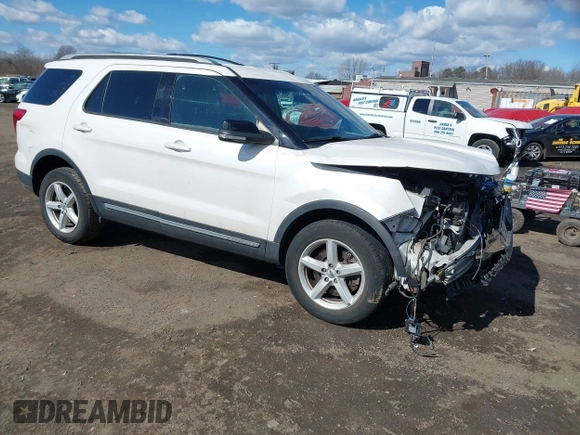 2017 Ford Explorer XLT with VIN 1FM5K8D82HGC81957, listed as a IAAI auction lot 41683169 with 87,283 mi miles and . Bid and sale history available at DreamBid. Image 1.