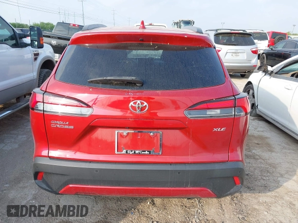 2022 Toyota Corolla Cross XLE with VIN 7MUEAAAG2NV004274, listed as a IAAI auction lot 42057280 with 21,734 mi miles and . Bid and sale history available at DreamBid. Image 16.