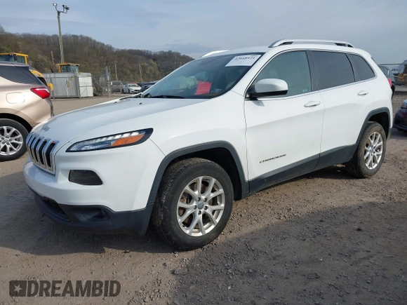2016 Jeep Cherokee Latitude with VIN 1C4PJMCS1GW242545, listed as a IAAI auction lot 42048421 with 84,667 mi miles and . Bid and sale history available at carsss.com. Image 18.