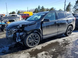 2020 GMC Terrain SLT with VIN 3GKALVEX5LL338956, listed as a Copart auction lot 42252245 with 57,988 mi miles and Salvage Title. Bid and sale history available at carsss.com. Image 1.
