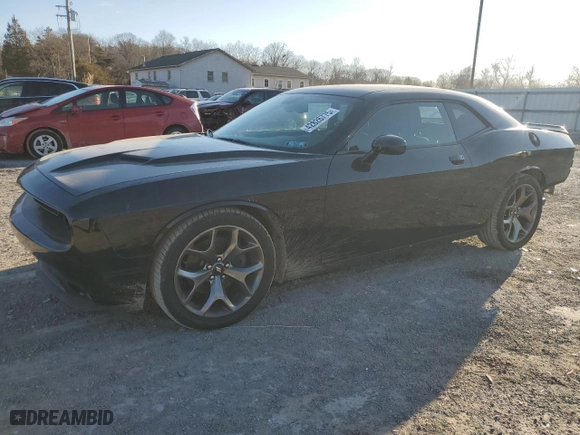 2015 Dodge Challenger R/T with VIN 2C3CDZAT6FH712780, listed as a Copart auction lot 42826775 with 0 mi miles and Salvage Title. Bid and sale history available at carsss.com. Image 1.