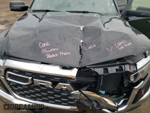 2025 Ram 1500 Big Horn z VIN 1C6SRFFP0SN559311, wystawiony jako Copart lot #48042015 z przebiegiem 491 mil mil oraz Szkoda całkowita • Salvage title. Historia ofert i sprzedaży dostępna na DreamBid. Obrazek 11.