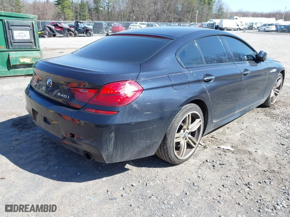 2014 BMW 6 Series 640i xDrive with VIN WBA6B8C58EDZ72405, listed as a IAAI auction lot 42076517 with 101,704 mi miles. Bid and sale history available at carsss.com. Image 4.
