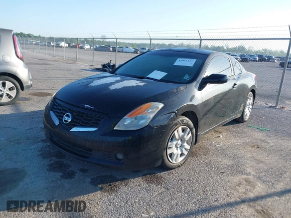 2009 Nissan Altima 2.5 S with VIN 1N4AL24E49C196765, listed as a IAAI auction lot 41953127 with 186,769 mi miles. Bid and sale history available at carsss.com. Image 2.