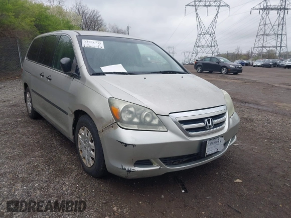 2005 Honda Odyssey LX with VIN 5FNRL38255B085979, listed as a IAAI auction lot 41971745 with 161,170 mi miles. Bid and sale history available at carsss.com. Image 13.