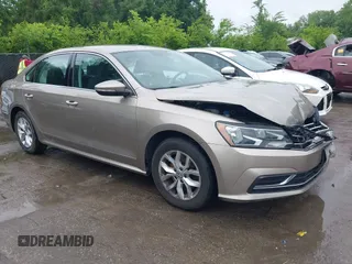 2016 Volkswagen Passat R-Line с VIN 1VWAT7A39GC014191, выставлен на аукционе IAAI как лот 42360910 с пробегом 152 566 миль миль и . История ставок и продаж доступна на DreamBid. Изображение 1.