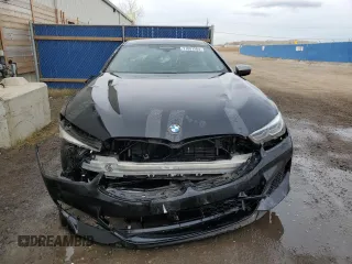 2020 BMW 8 Series M850i with VIN WBAGV8C09LCD82171, listed as a Copart auction lot 71857284 with Not Provided miles and Salvage Title. Bid and sale history available at carsss.com. Image 5.