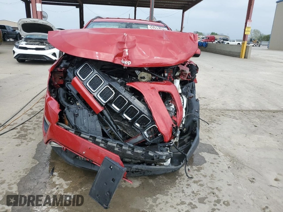 2018 Jeep Compass Latitude with VIN 3C4NJDBB1JT162555, listed as a Copart auction lot 50368155 with Not Provided miles and Clean Title. Bid and sale history available at DreamBid. Image 5.