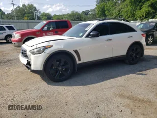 2016 Infiniti QX70 z VIN JN8CS1MU4GM670023, wystawiony jako Copart lot #59185875 z przebiegiem 123 880 mil mil oraz Szkoda całkowita • Salvage title. Historia ofert i sprzedaży dostępna na DreamBid. Obrazek 1.