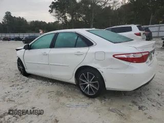 2015 Toyota Camry XLE with VIN 4T1BF1FK6FU923117, listed as a Copart auction lot 78400594 with 68,816 mi miles and Salvage Title. Bid and sale history available at carsss.com. Image 2.