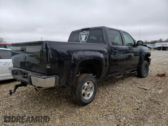 2011 Chevrolet Silverado 1500 LT with VIN 3GCPKSE39BG203507, listed as a Copart auction lot 43152383 with 180,147 mi miles and Salvage Title. Bid and sale history available at carsss.com. Image 3.