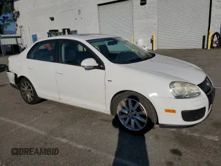 2010 Volkswagen Jetta Wolfsburg Edition с VIN 3VWRA7AJ1AM050485, выставлен на аукционе Copart как лот 47017435 с пробегом 154 993 миль миль и Списание • Salvage title. История ставок и продаж доступна на DreamBid. Изображение 4.