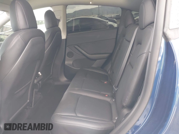 2022 Tesla Model Y Long Range with VIN 7SAYGDEE6NF480146, listed as a IAAI auction lot 41906361 with 31,939 mi miles and . Bid and sale history available at carsss.com. Image 8.
