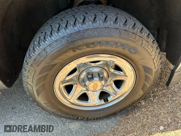 2014 Chevrolet Silverado 1500 Work Truck with VIN 3GCUKPEH8EG184450, listed as a Copart auction lot 54546705 with 132,536 mi miles and Clean Title. Bid and sale history available at DreamBid. Image 8.