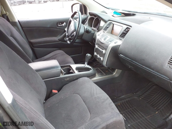 2011 Nissan Murano SV with VIN JN8AZ1MWXBW185399, listed as a IAAI auction lot 42060072 with 170,587 mi miles. Bid and sale history available at carsss.com. Image 5.