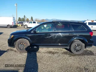 2019 Dodge Journey SE with VIN 3C4PDCBB5KT841465, listed as a IAAI auction lot 41558770 with 84,090 mi miles and . Bid and sale history available at DreamBid. Image 14.