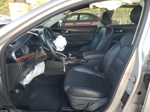 2018 Kia Cadenza Premium with VIN KNALB4J15J5123784, listed as a Copart auction lot 74958984 with 84,179 mi miles and Salvage Title. Bid and sale history available at carsss.com. Image 7.