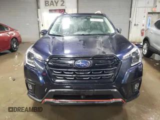 2022 Subaru Forester Sport with VIN JF2SKAJCXNH490930, listed as a Copart auction lot 45972435 with 39,637 mi miles and Salvage Title. Bid and sale history available at carsss.com. Image 5.