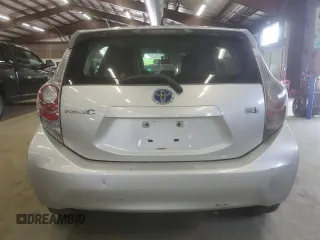 2014 Toyota Prius One with VIN JTDKDTB35E1560149, listed as a Copart auction lot 57283295 with 153,810 mi miles and Clean Title. Bid and sale history available at DreamBid. Image 6.