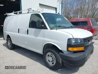 2019 Chevrolet Express Cargo Van with VIN 1GCWGAFP6K1240800, listed as a IAAI auction lot 41849366 with 59,540 mi miles. Bid and sale history available at carsss.com. Image 1.
