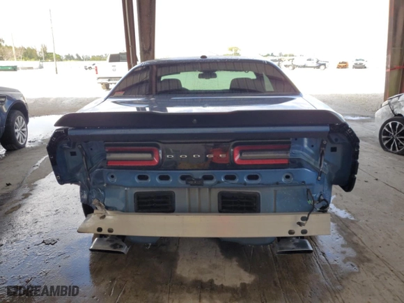 2023 Dodge Challenger R/T with VIN 2C3CDZBT1PH596954, listed as a Copart auction lot 46800625 with 7,824 mi miles and Salvage Title. Bid and sale history available at carsss.com. Image 6.