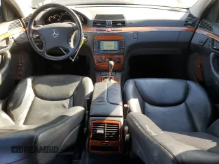 2006 Mercedes-Benz S-Class 4.3L with VIN WDBNG70J16A477878, listed as a Copart auction lot 46888455 with 204,950 mi miles and Clean Title. Bid and sale history available at carsss.com. Image 8.