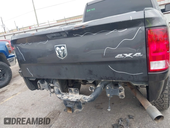 2017 Ram 2500 ST with VIN 3C6TR5CT3HG559563, listed as a IAAI auction lot 41093255 with 230,684 mi miles and . Bid and sale history available at carsss.com. Image 16.