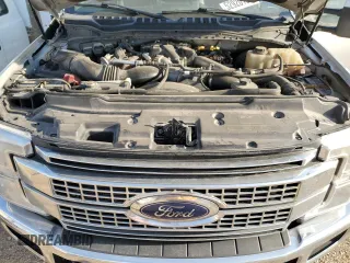 2019 Ford F-350 XL with VIN 1FT8W3BT3KEF80635, listed as a Copart auction lot 52920195 with Not Provided miles and Clean Title. Bid and sale history available at DreamBid. Image 11.