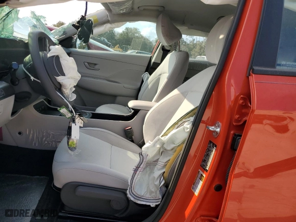 2025 Hyundai Kona SE with VIN KM8HA3AB6SU206769, listed as a Copart auction lot 44328125 with 11 mi miles and Non Repairable. Bid and sale history available at carsss.com. Image 7.