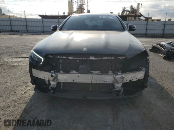 2022 Mercedes-Benz E 350 with VIN W1KZF8DB8NB080388, listed as a Copart auction lot 43158605 with 46,105 mi miles and Salvage Title. Bid and sale history available at DreamBid. Image 5.